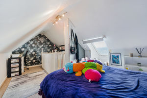 Photo 27- click for photo gallery